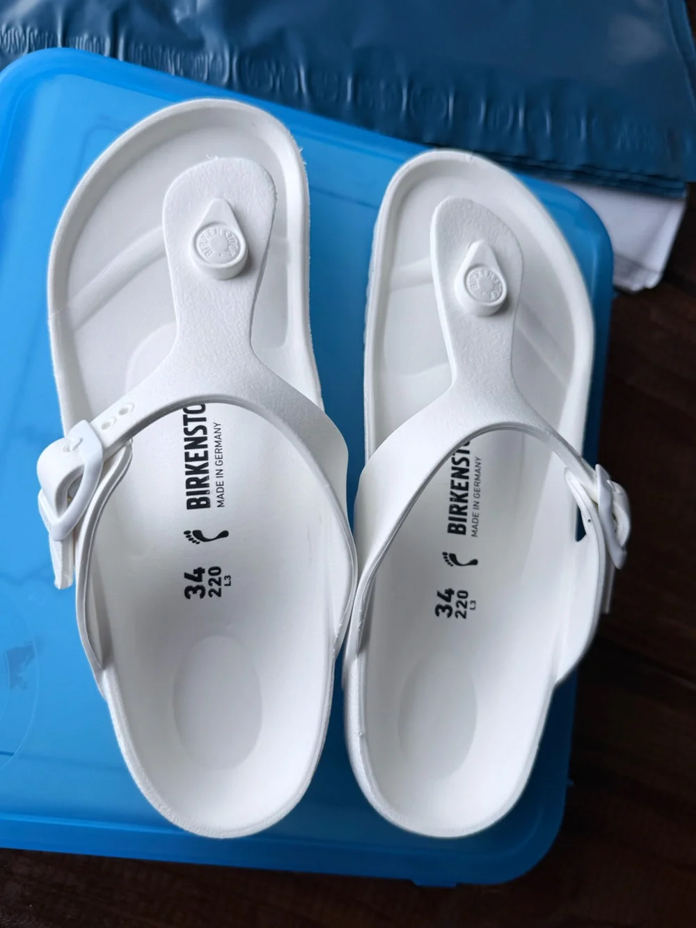 Birkenstock Kids White Gizeh EVA Thong Sandals